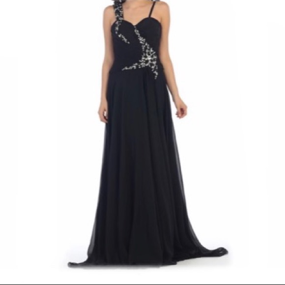 Black Bead-Accent Sweetheart Gown